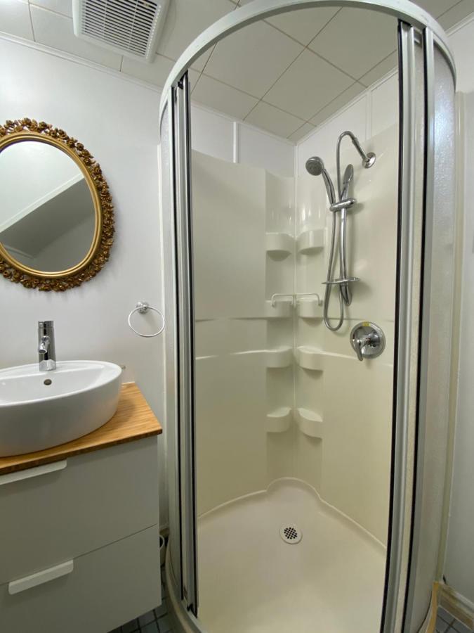 Martine & Michel Apartment Boucherville Exterior foto